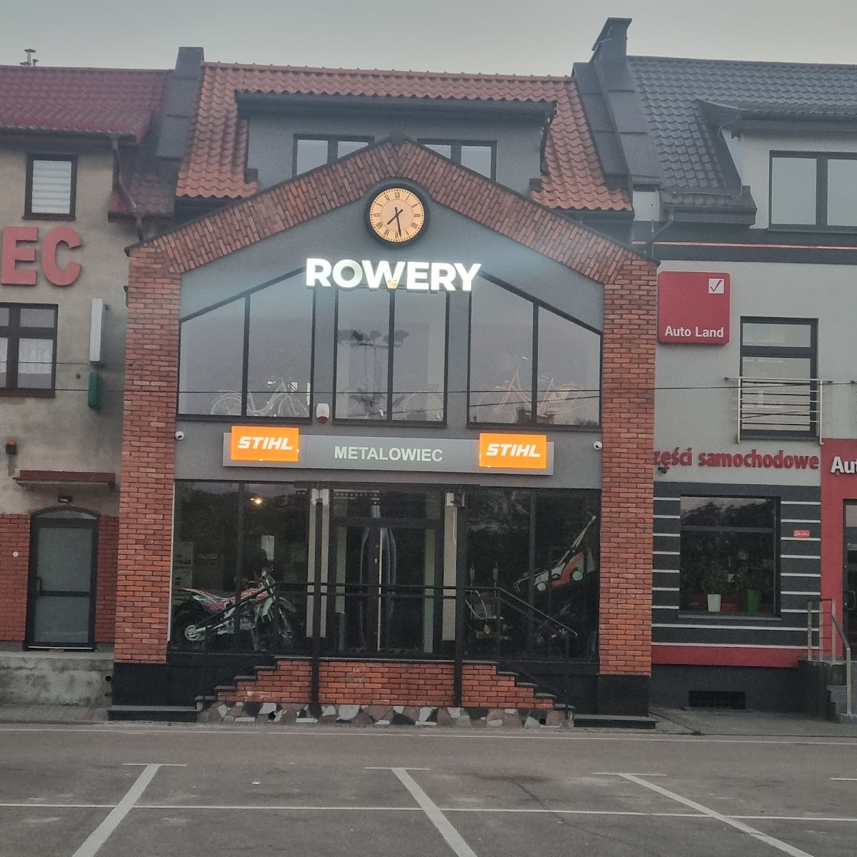 Sklep Metalowiec - wnętrze sklepu